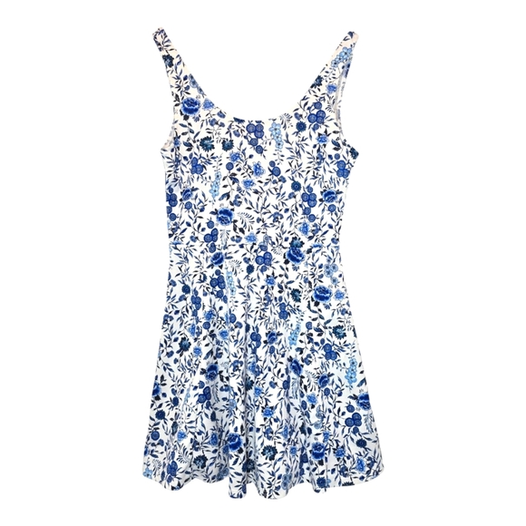 H&M Blue Floral Sleeveless Skater Jersey Dress Women's Sz 8‎ Low Back ResortWear - Picture 2 of 9